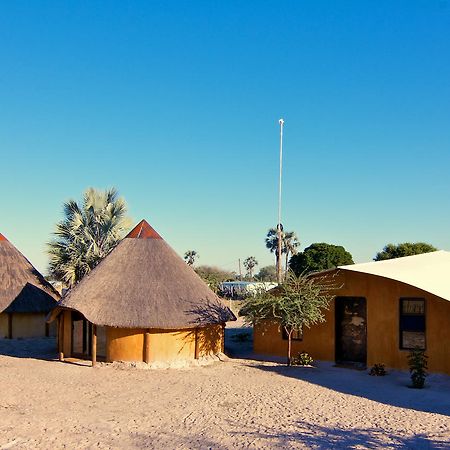 Ongula Village Homestead Lodge Omupumba Dış mekan fotoğraf